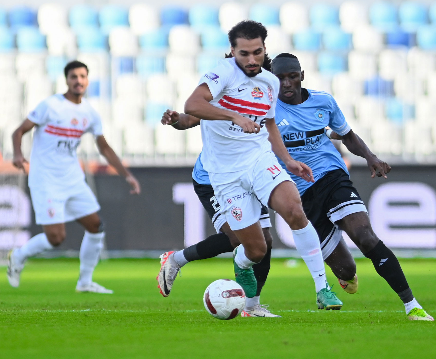 شاهد: الزمالك يواصل نزيف النقاط بالتعادل أمام المحلة
