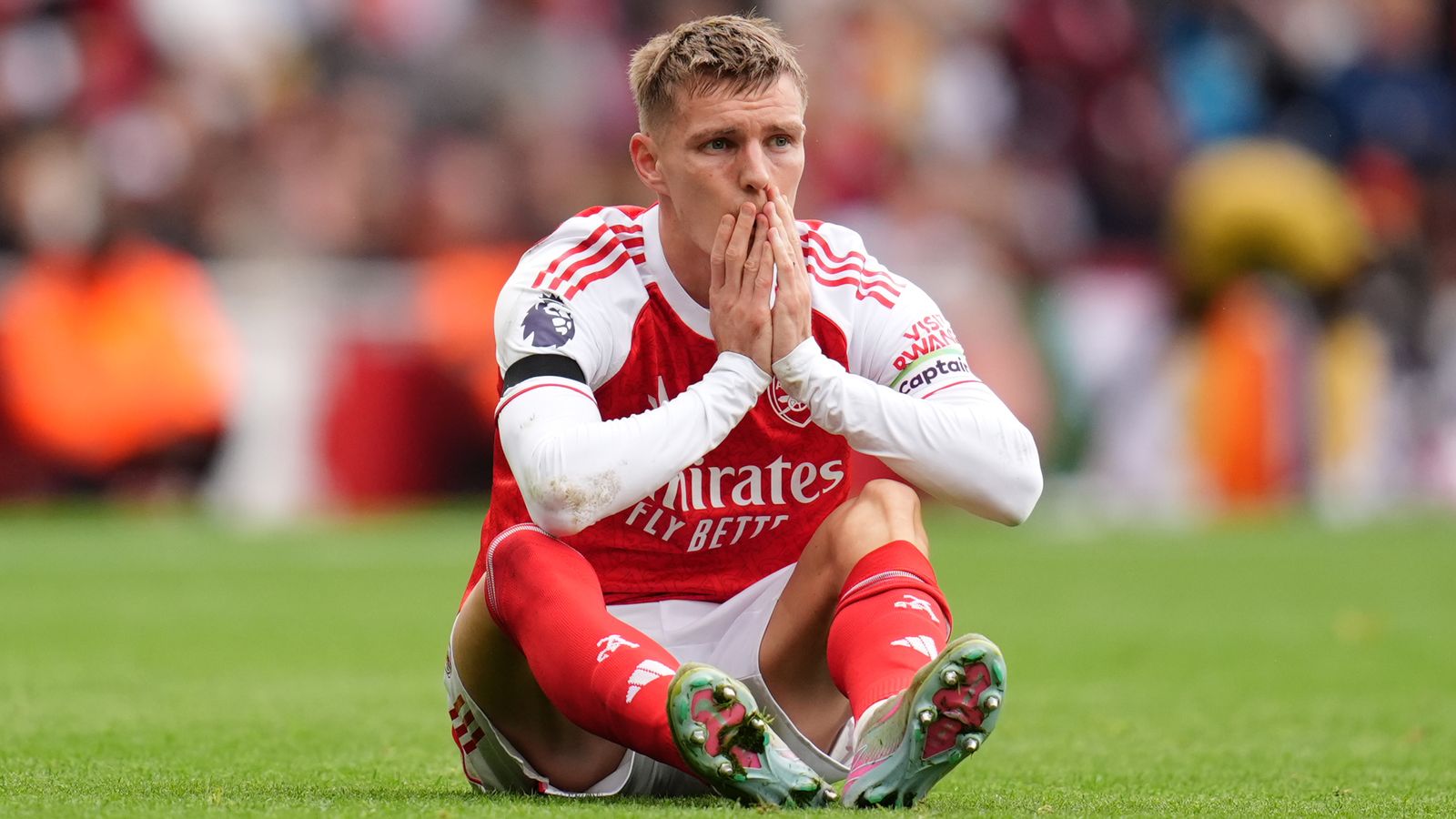 فحوصات طبية لقائد آرسنال بعد إصابته أمام وست هام