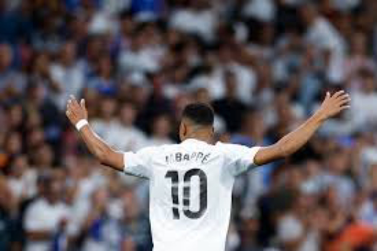 ريال مدريد يسترد صدارة الليجا قبل الكلاسيكو بفوز صعب على خيتافي 