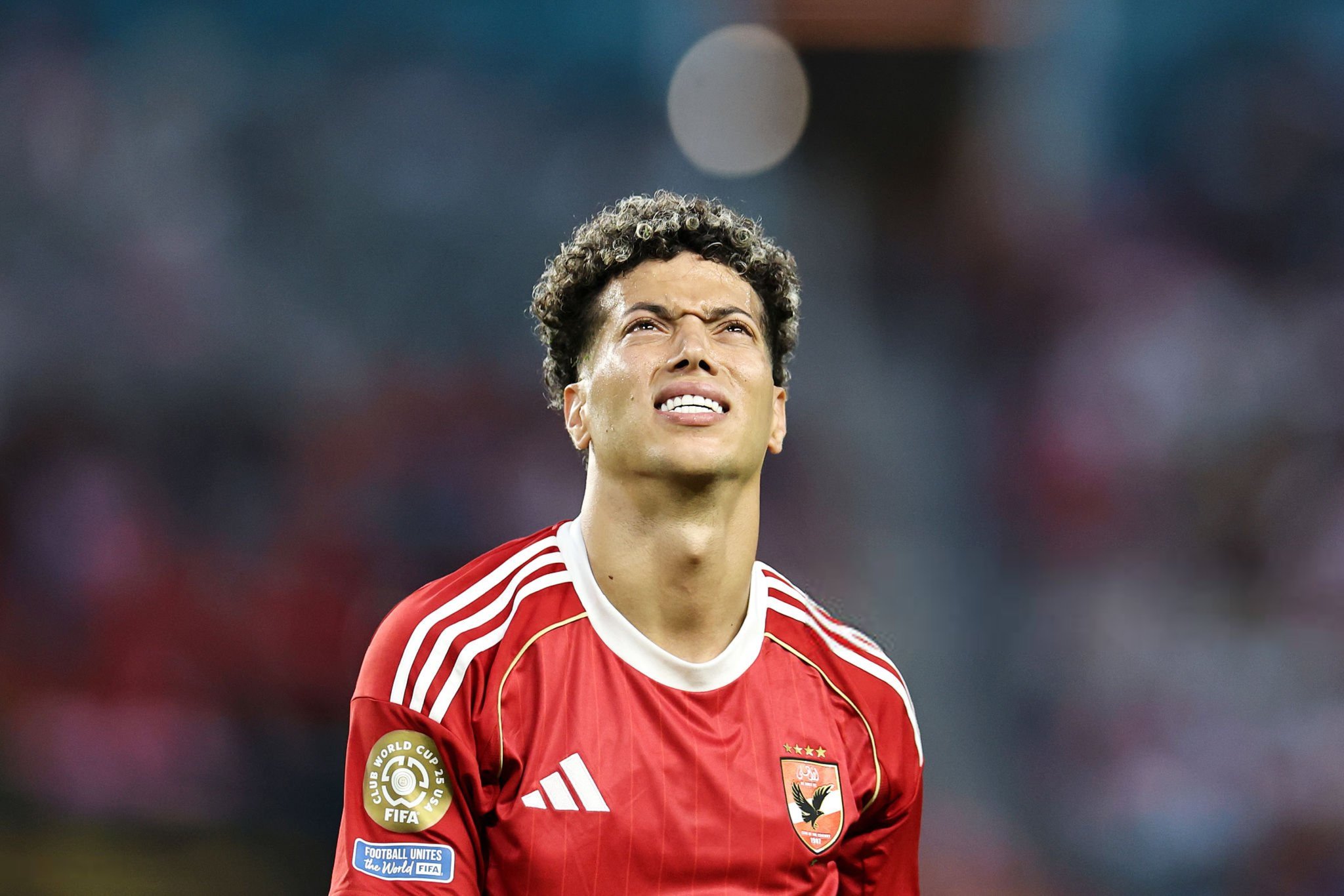 غياب إمام عاشور عن الأهلي يتواصل في السوبر المصري