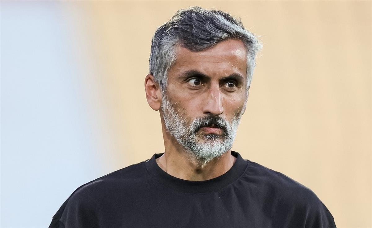 تجربة الأهلي السبب... الإسباني ريبيرو يرفض تدريب وفاق سطيف