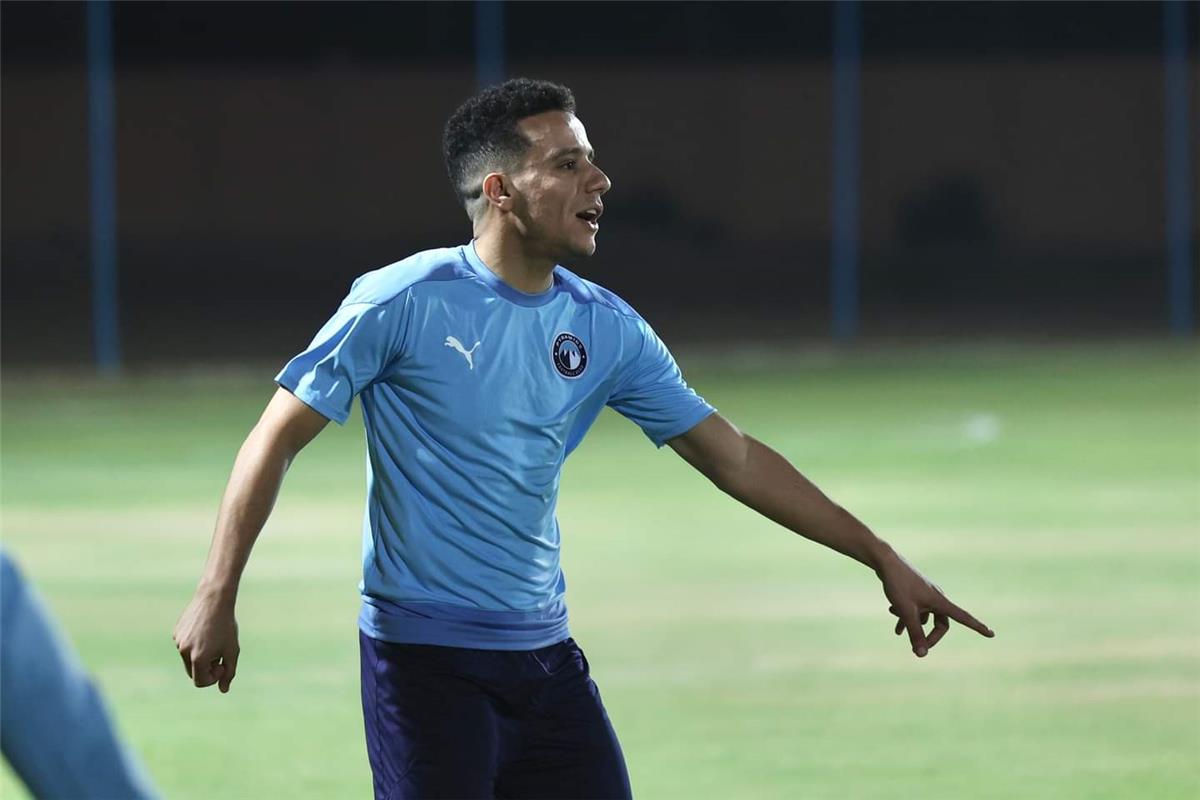 مصطفى فتحي خارج السوبر المصري