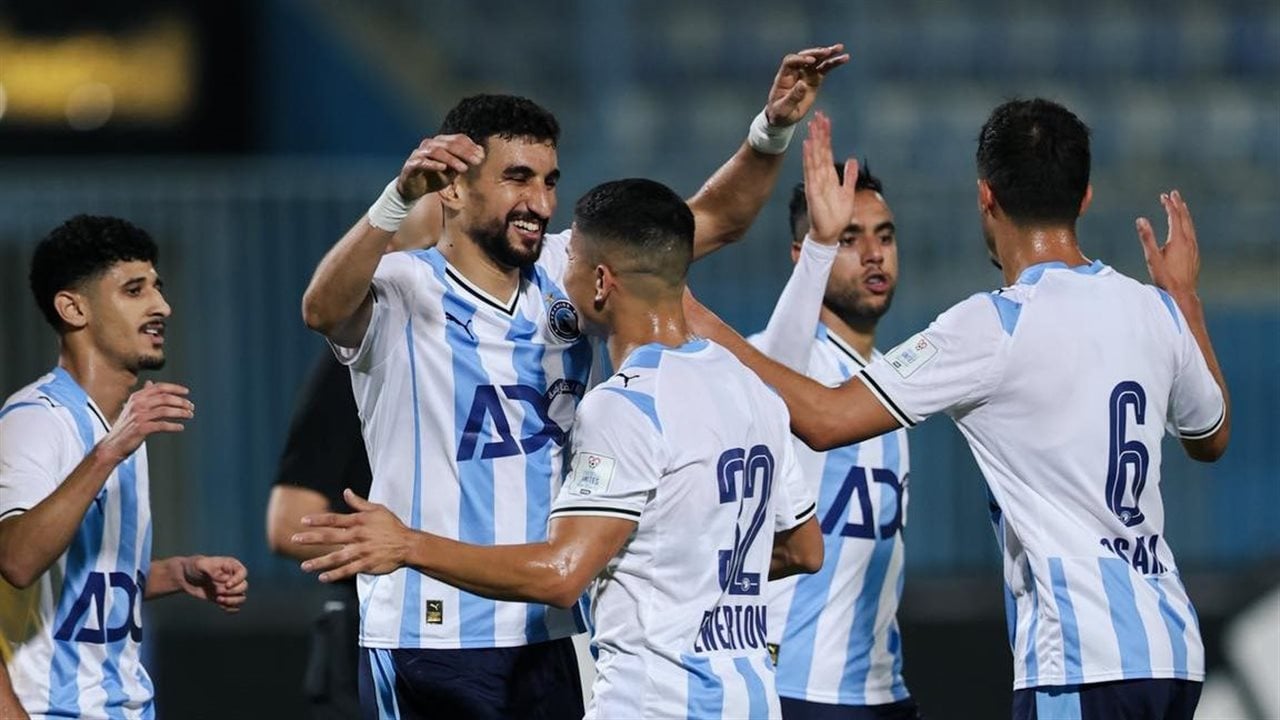 الإعلان عن حكام مباراة بيراميدز والتأمين الإثيوبي غدا