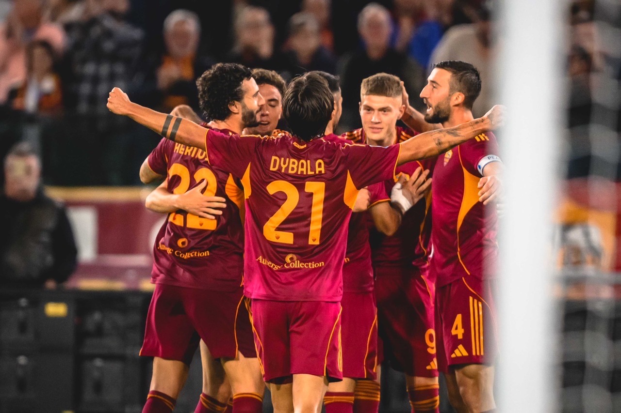 روما يواصل مزاحمة نابولي على صدارة الكالشيو