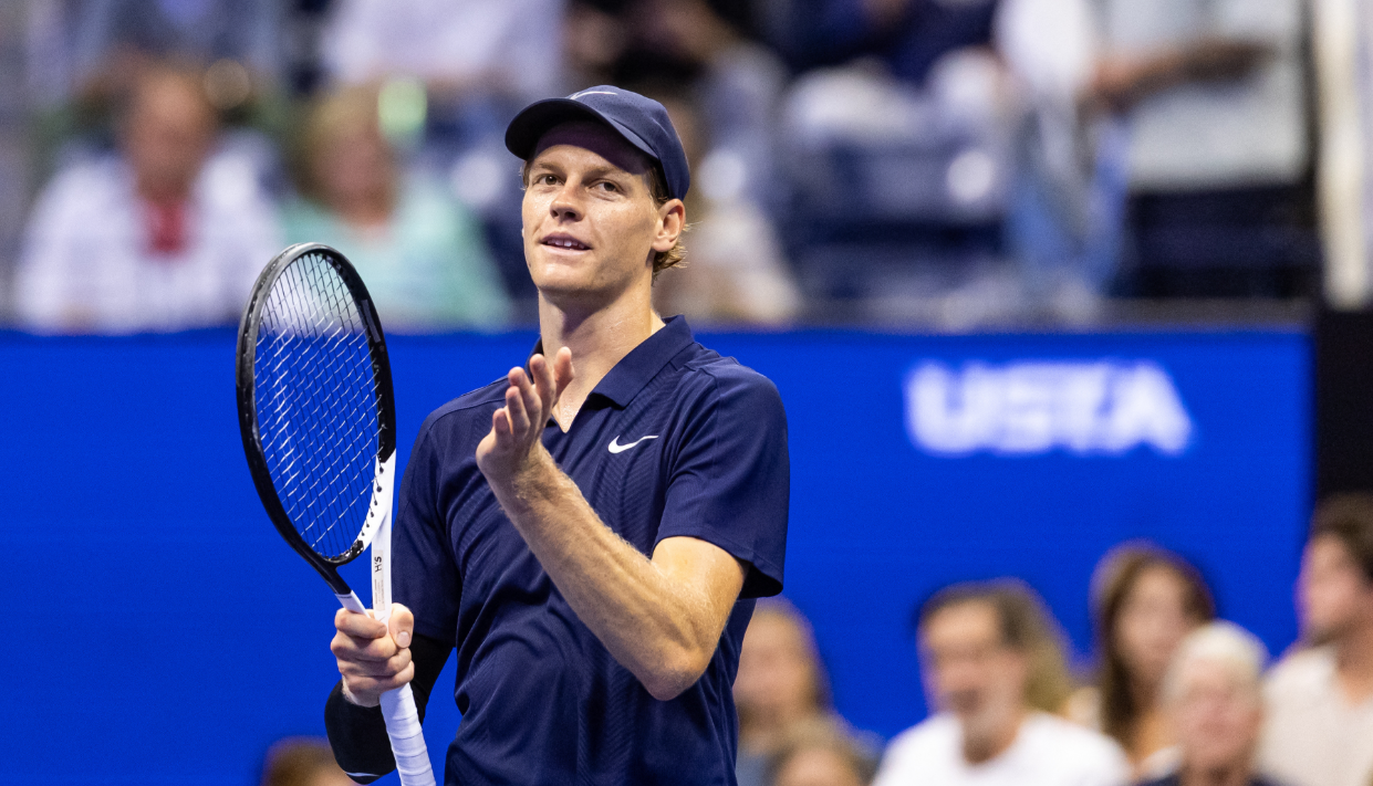 سينر يحسم تأهله بسهولة وأوجيه ألياسيم يصطدم بوبليك في نصف نهائي باريس للتنس | شاهد