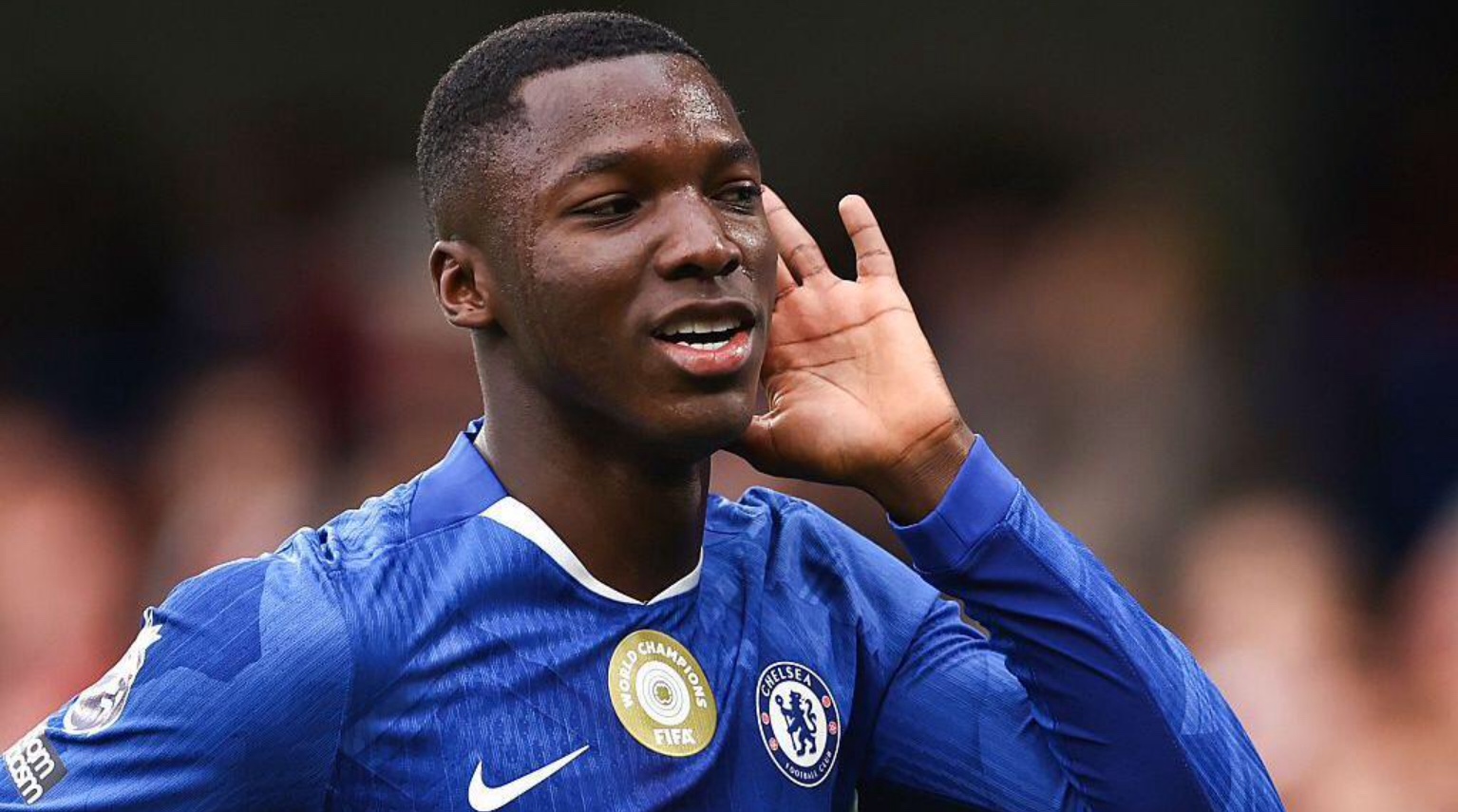 ماريسكا يكيل المديح لكايسيدو 