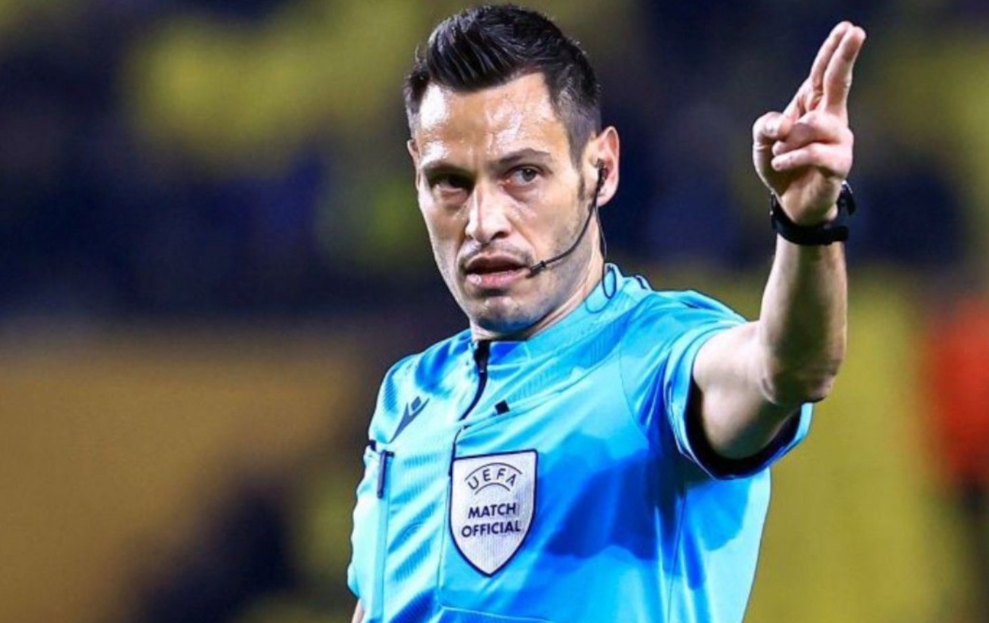 الإيطالي مارياني يحكم موقعة سان جيرمان X بايرن