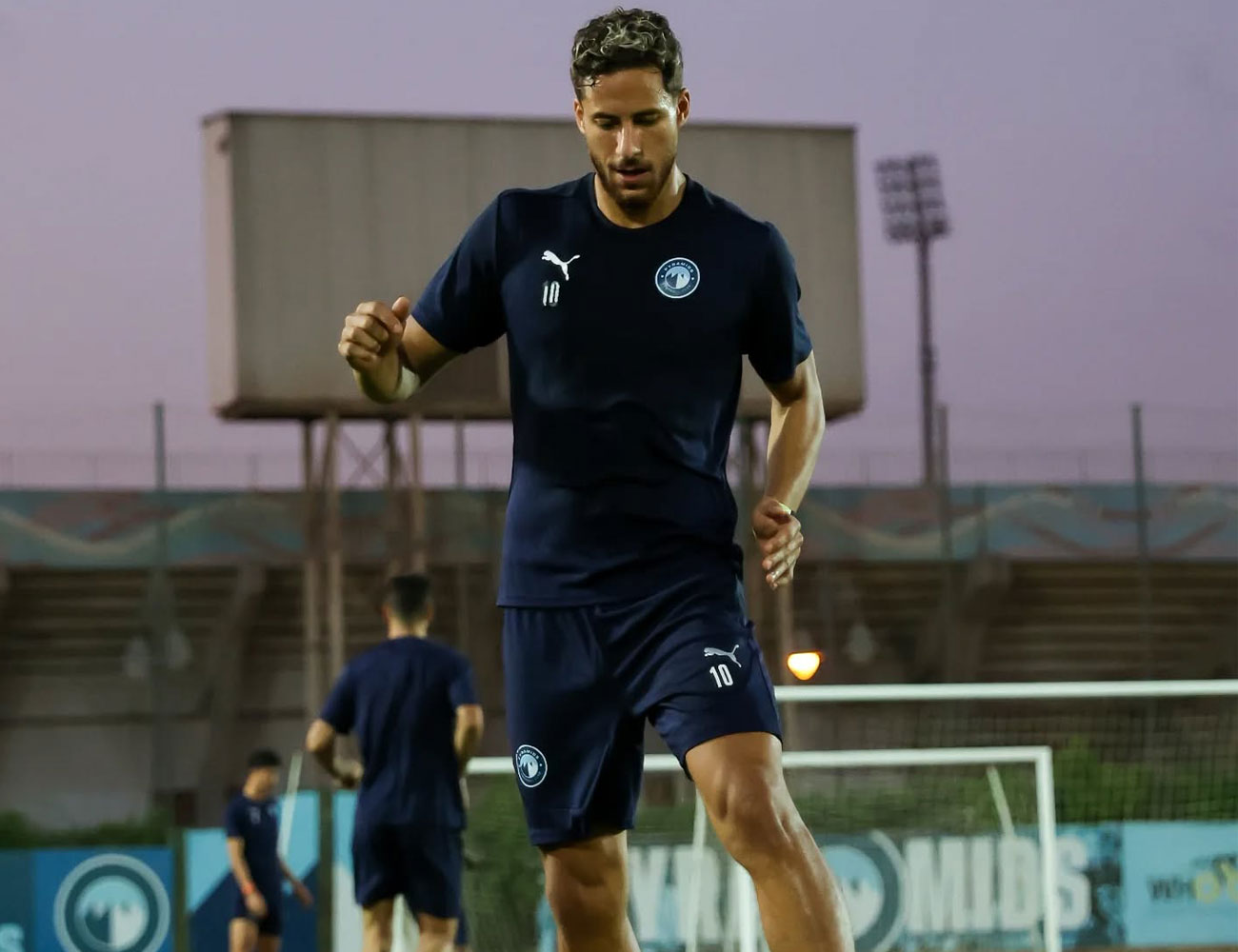 غياب رمضان صبحي عن قائمة بيراميدز بالسوبر المصري