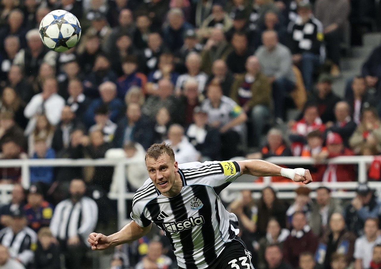 نيوكاسل يواصل تسلق جدول ترتيب دوري الأبطال