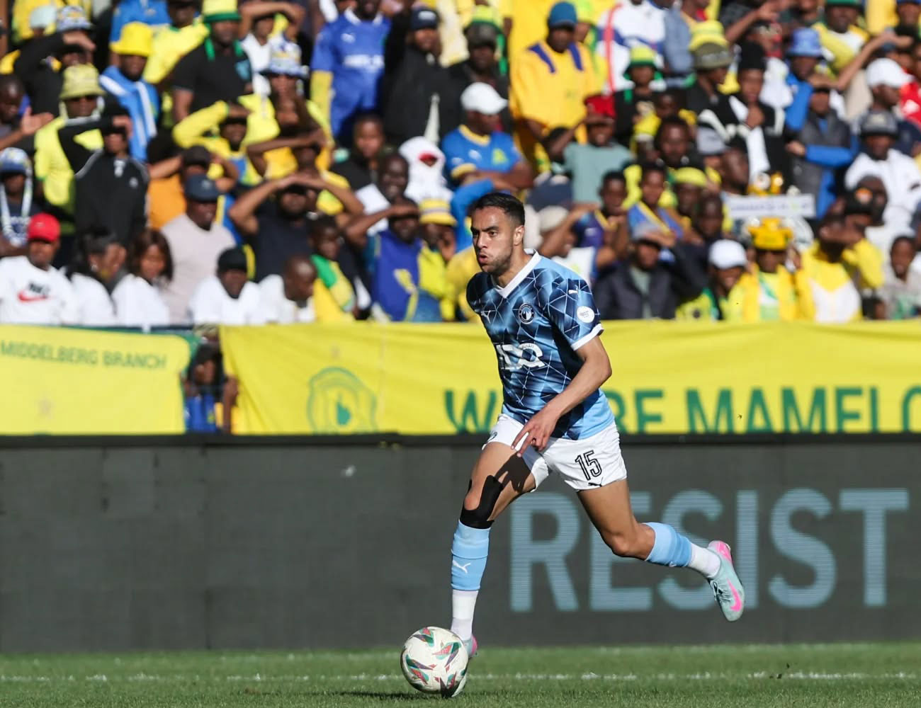 الركراكي يدرس ضم الشيبي لقائمة المغرب بكأس الأمم