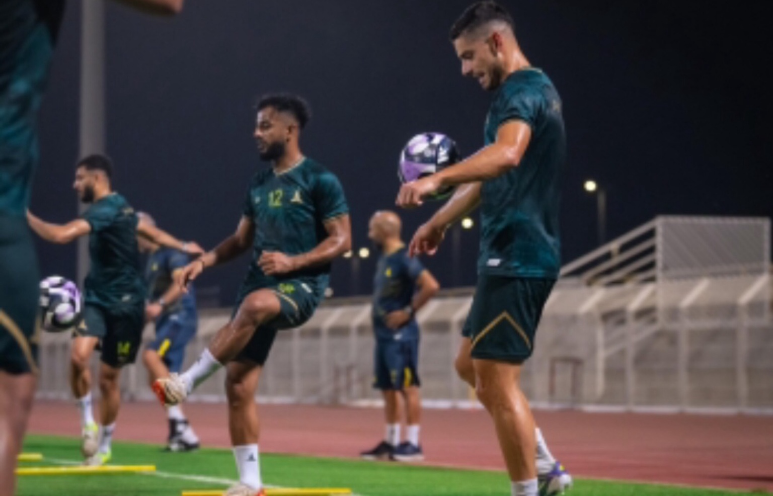 ثنائية ماسوراس في شباك الحزم تقود الخليج للمركز الرابع