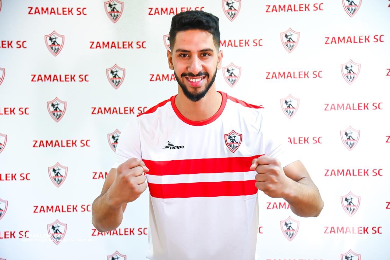 رفض عروض الزمالك والأهلي... العربي القطري يتمسك بنجم كرة اليد عمر الفولي