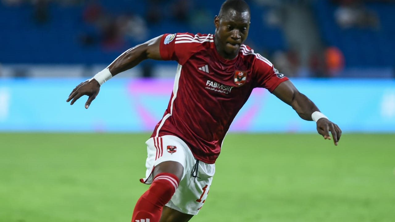 توروب يتمسك ببقاء ديانج ويطالب بتجديد عقده