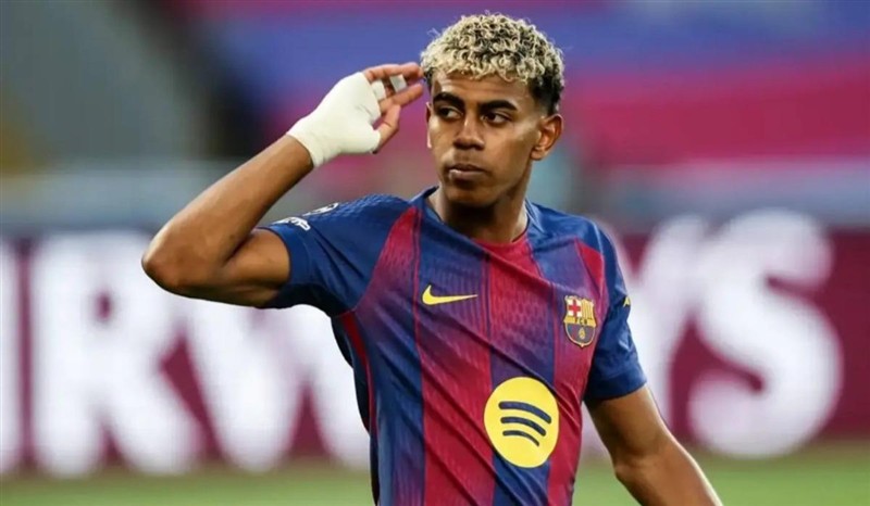 يامال: سنعيد لقب دوري الأبطال لبرشلونة