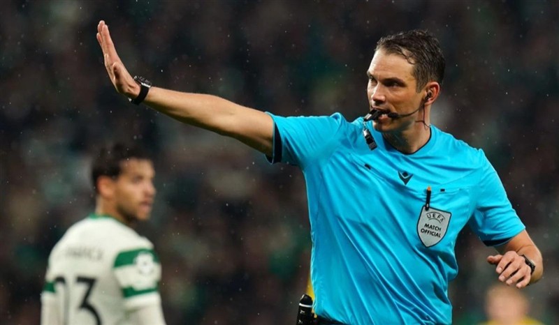 صافرة سويسرية لإدارة قمة بي إس جي وبايرن