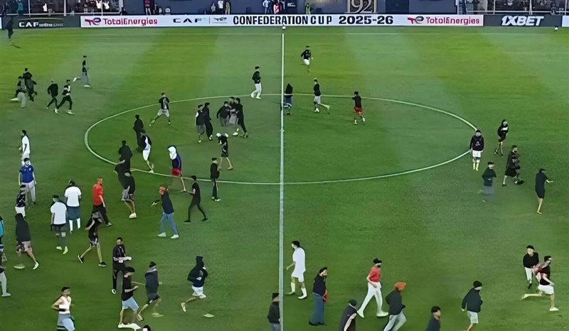 لجنة الانضباط بالكاف تدرس أحداث مباراة أولمبيك آسفي واتحاد العاصمة