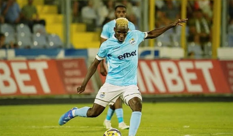 الأهلي يتحرك لضم أكينتولا في صفقة مجانية