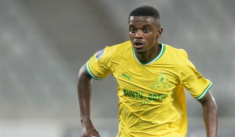 وكيل موكوينا يحسم الجدل: لا مفاوضات مع الأهلي