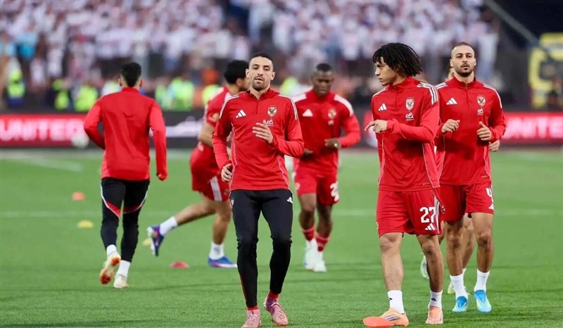 توروب يمنح لاعبي الأهلي راحة لمدة 4 أيام