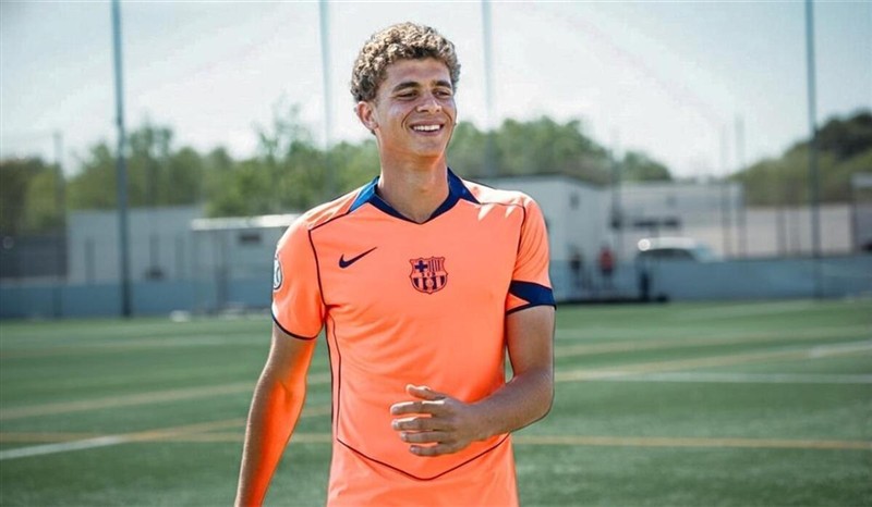 برشلونة يقترب من حسم صفقة حمزة عبد الكريم نهائيًا من الأهلي