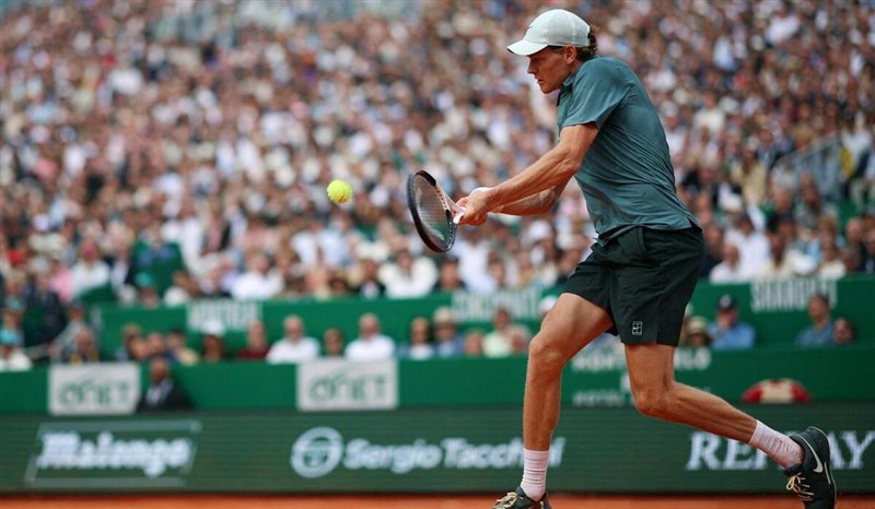 سينر يتوج بلقب مونت كارلو ويستعيد صدارة تصنيف التنس العالمي | شاهد