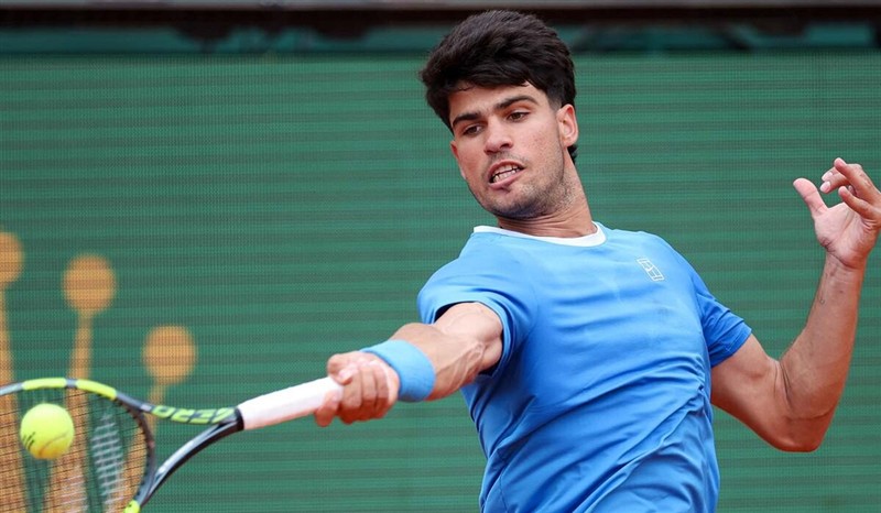 بعد مونت كارلو.. ألكاراز يبحث عن استعادة التوازن في برشلونة للتنس