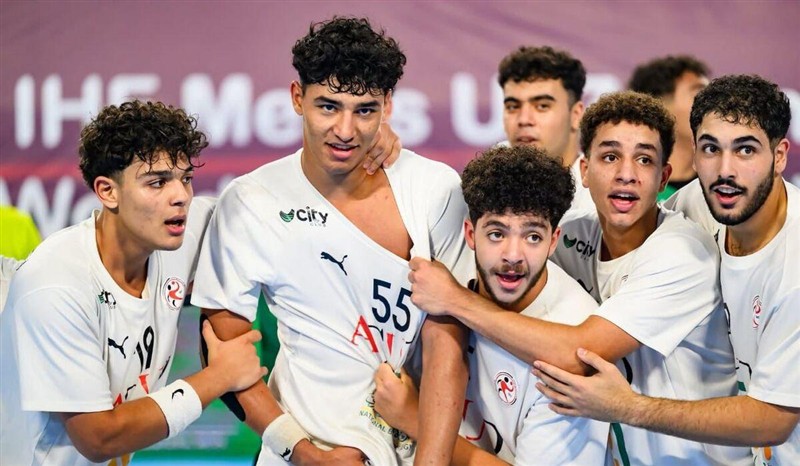 ناشئو اليد يواصلون التألق في بطولة البحر المتوسط بسلوفاكيا