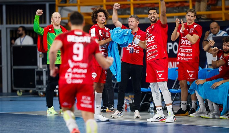 كرة اليد... فيزبريم يحسم ديربي المجر ويعزز صدارته بالدوري