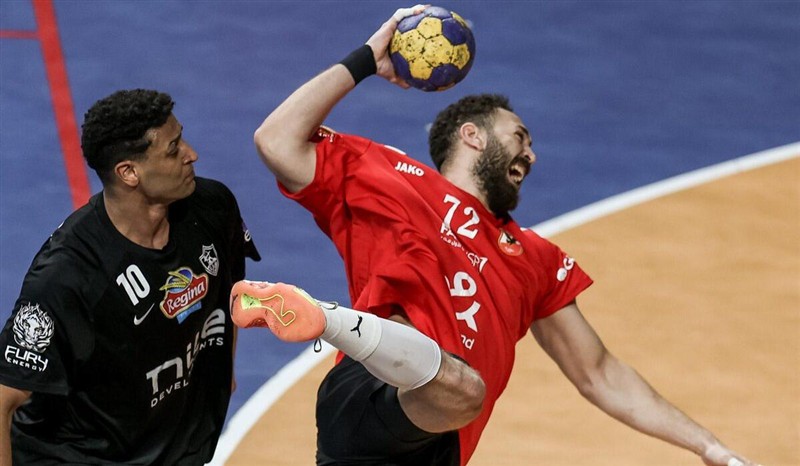 بطل دوري اليد ينهي الموسم بقوة.. الأهلي يسقط الزمالك في القمة