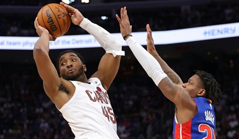 NBA... كليفلاند يسحق ديترويت ويتأهل الى نهائي القسم الشرقي | بالفيديو