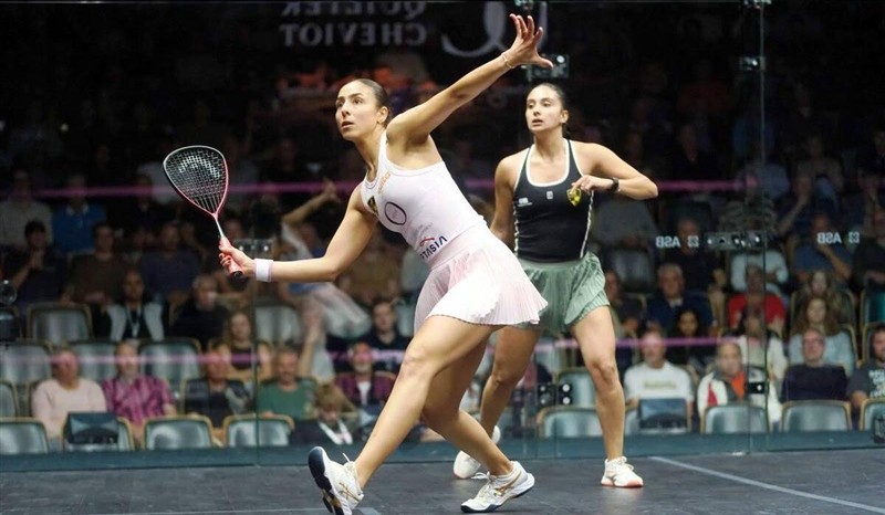هانيا الحمامي تواصل التألق وتبلغ ربع نهائي إنجلترا المفتوحة للإسكواش