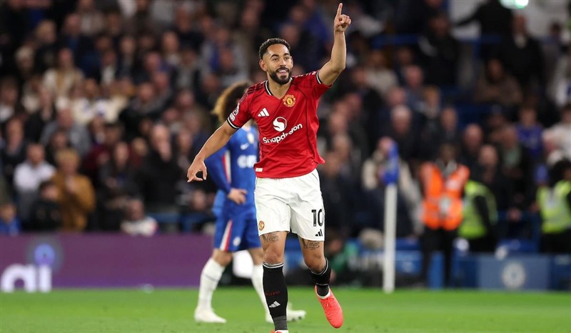 مانشستر يونايتد يزيد من أوجاع تشيلسي 