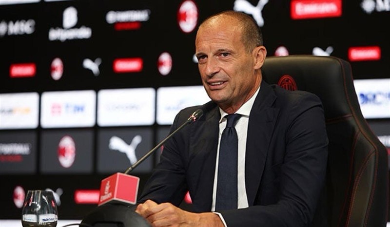 أليجري: ميلان خارج سباق السكوديتو