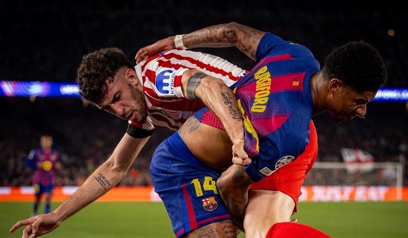 أتلتيكو مدريد يقهر برشلونة في 