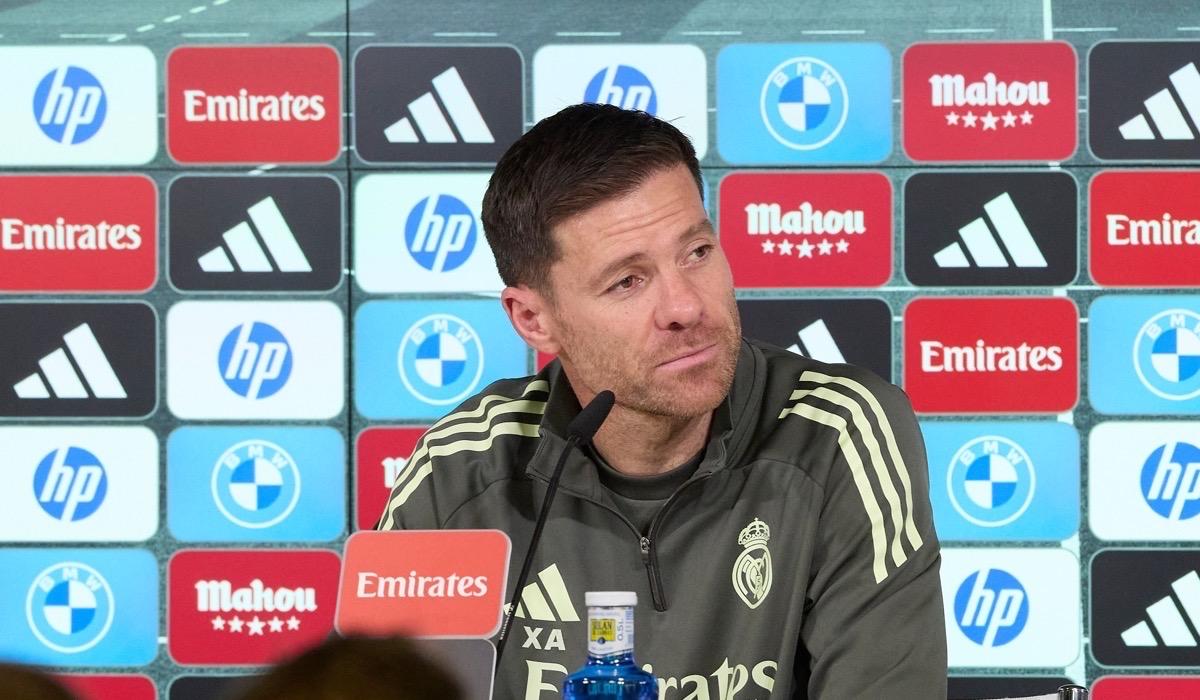 ألونسو: علاقتي جيدة مع لاعبي فريقي