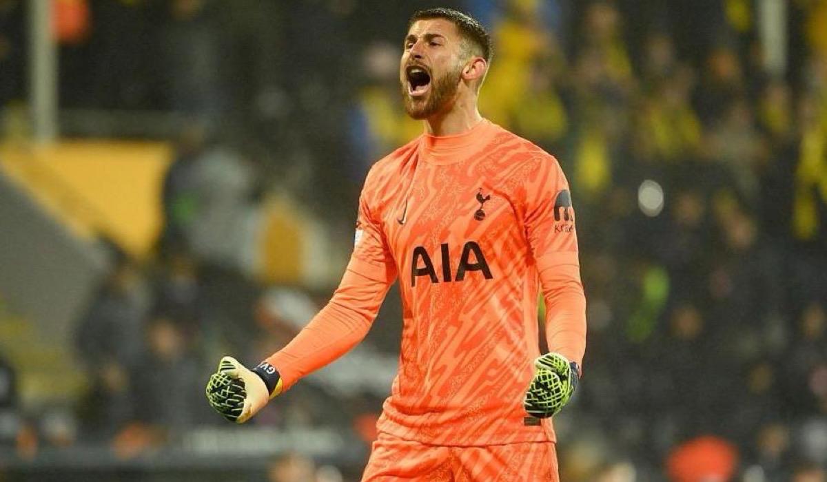 إنتر يهدف لإعادة فيكاريو للكالتشيو