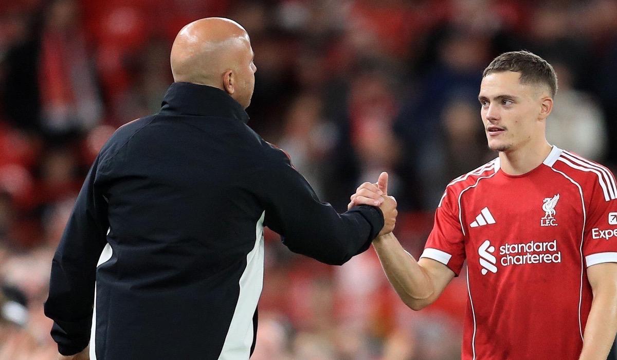 سلوت: فيرتز يقدم الكثير من أجل ليفربول