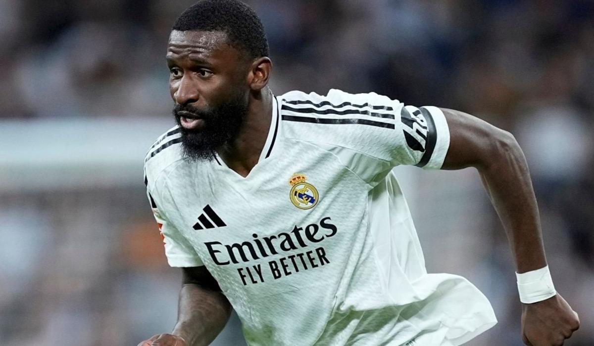 بي إس جي وتشيلسي يتنافسان على ضم روديجير