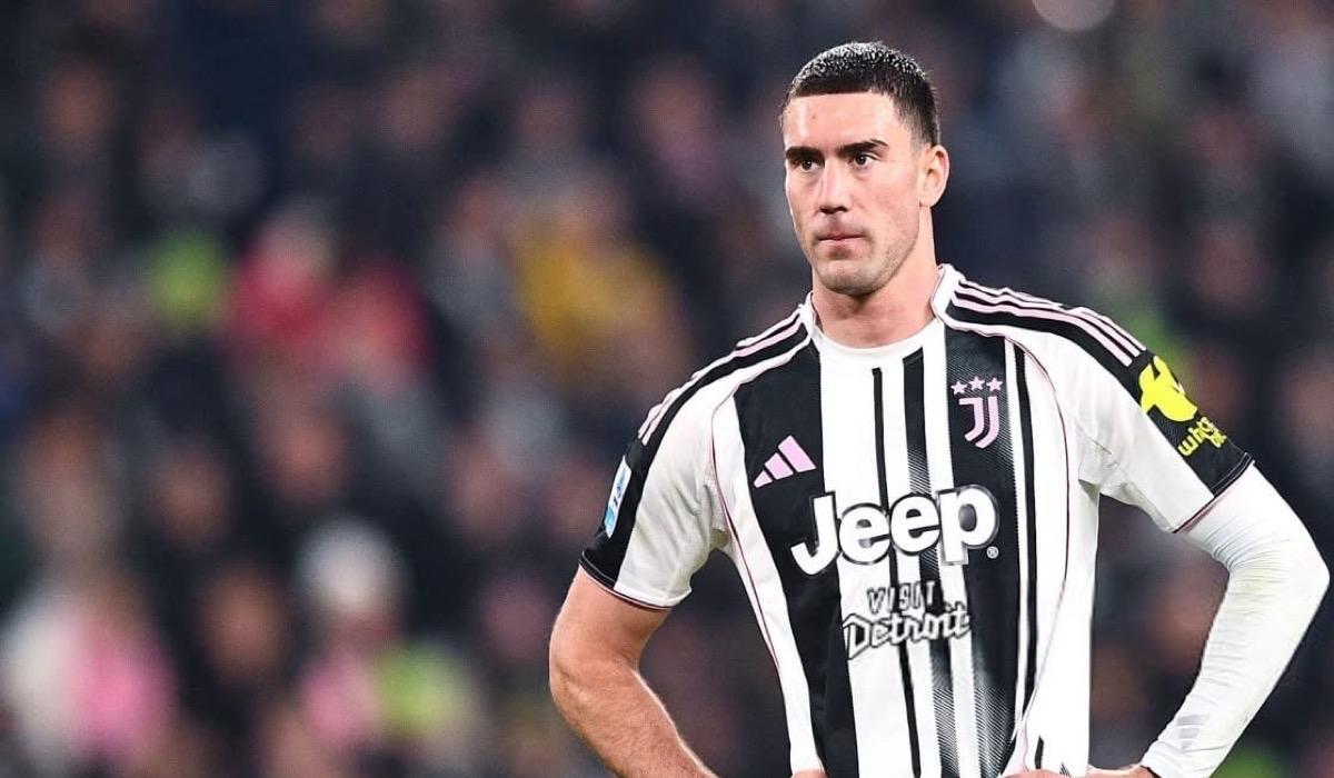 برشلونة يبدأ مفاوضاته مع دوشان فلاهوفيتش