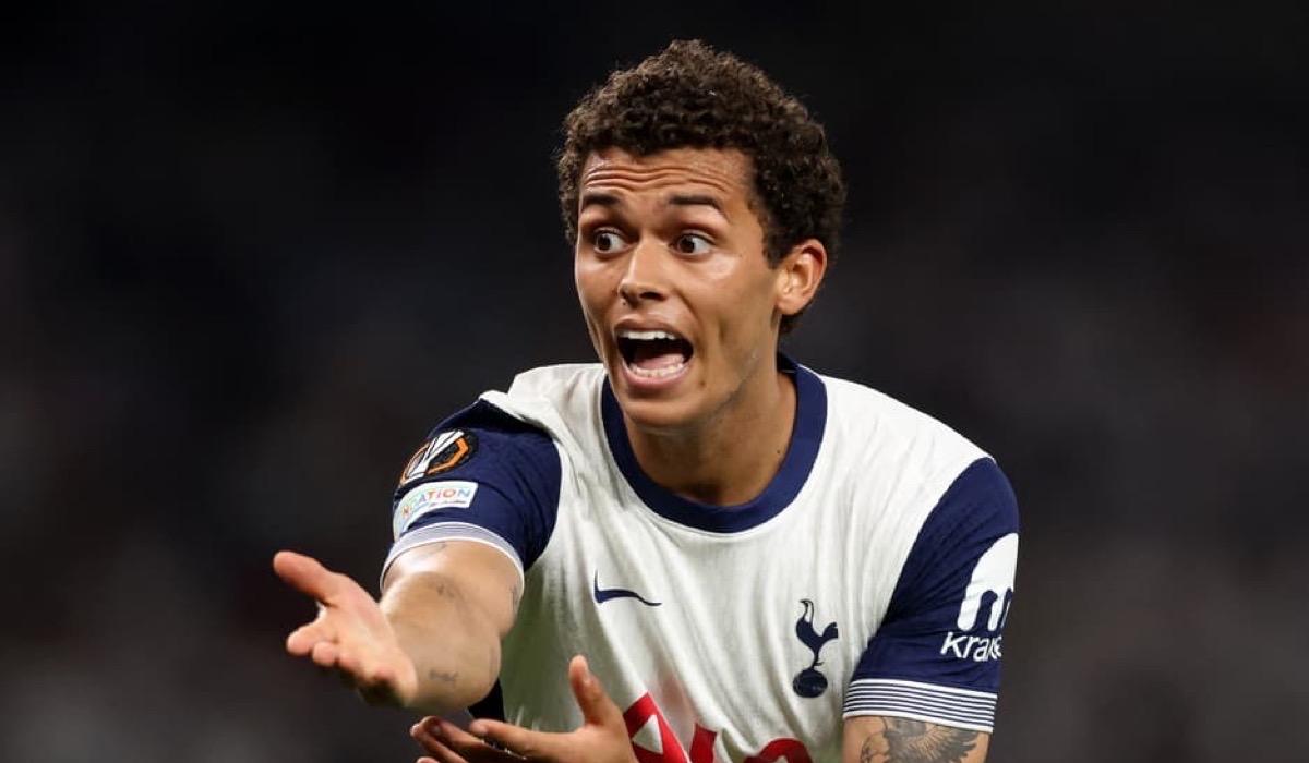 بورنموث يختار بديل سيمينيو