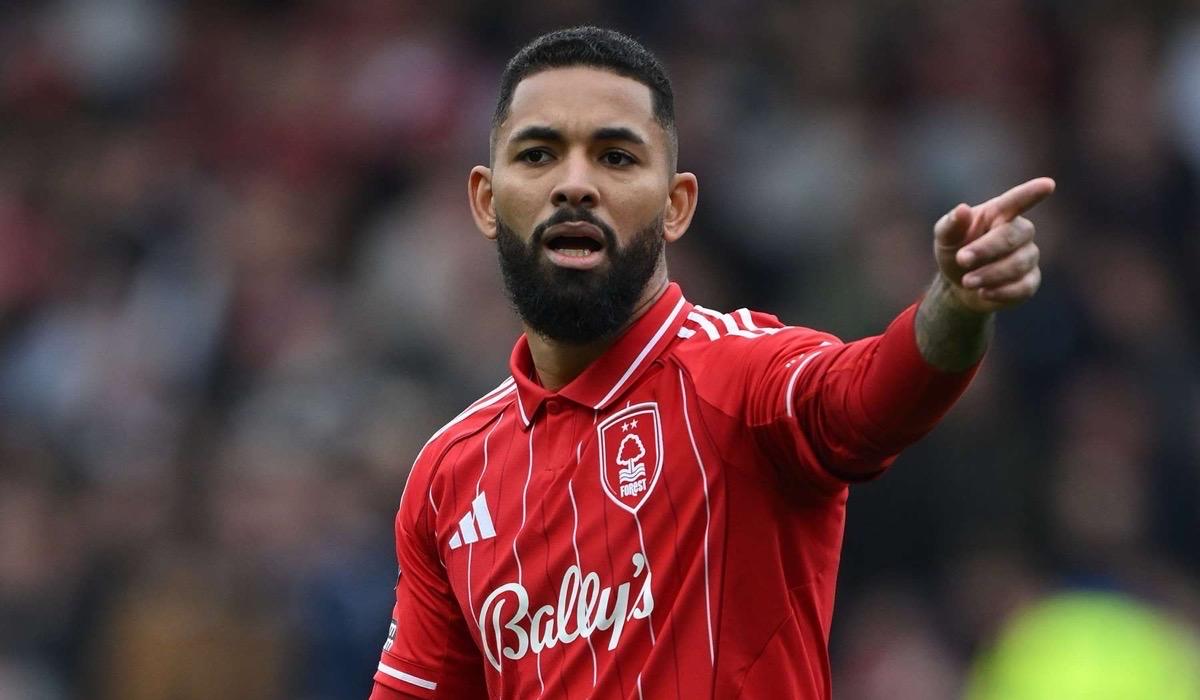 تشيلسي يكثف تحركاته لإستعارة دوجلاس لويز