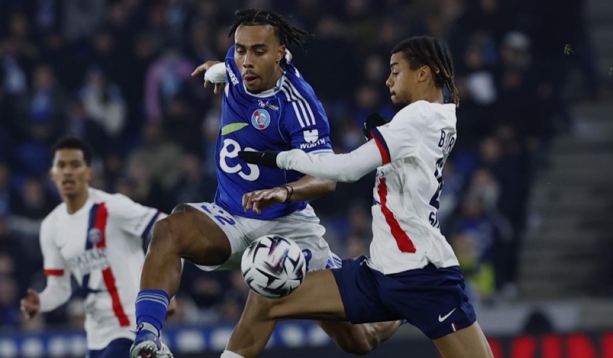 سان جيرمان يجتاز ستراسبورج رغم النقص العددي