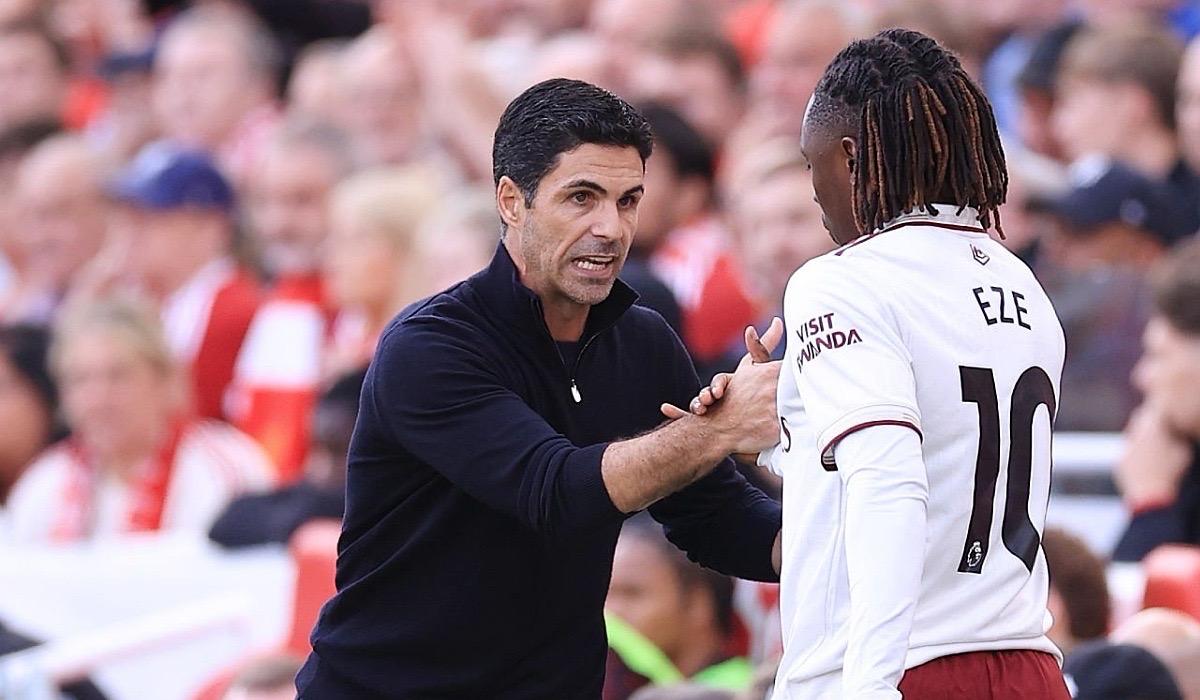 أرتيتا يشيد بإيزي