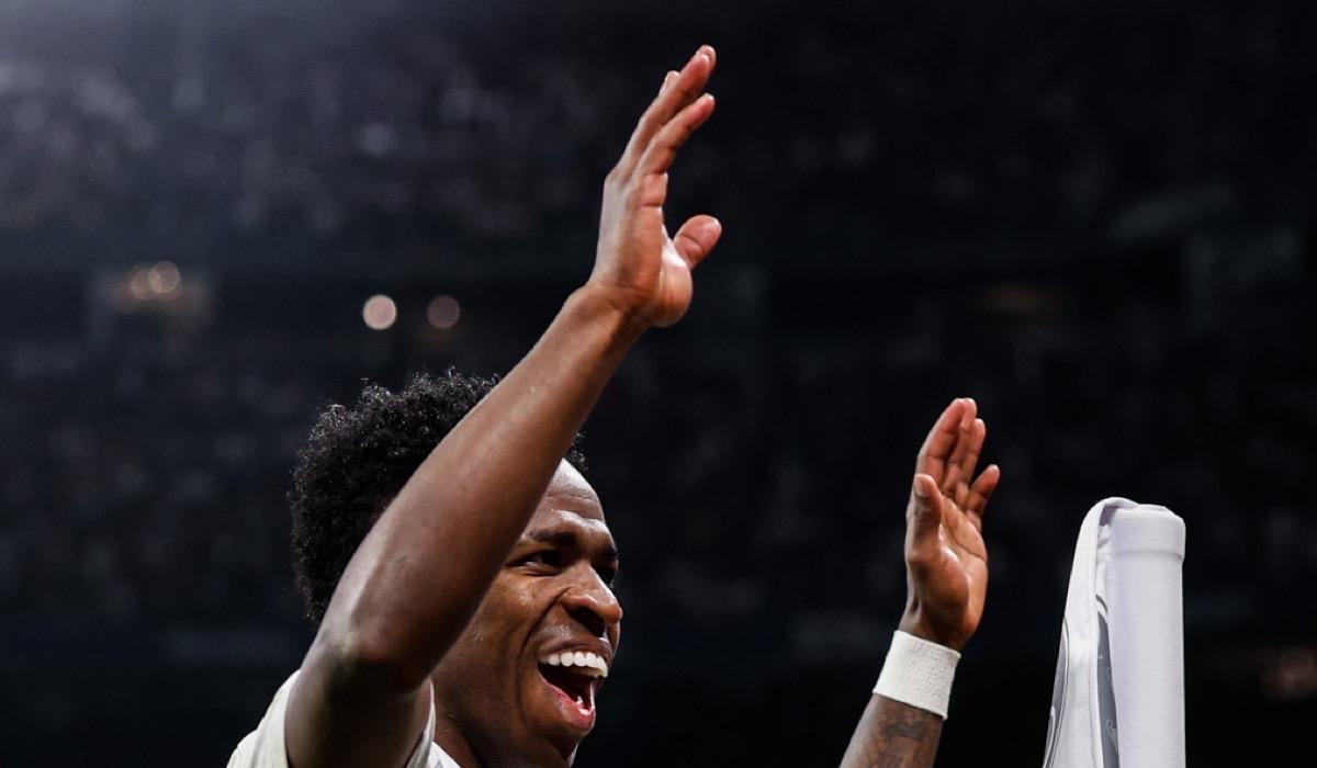 فينيسيوس يقود ريال مدريد لتخطي بنفيكا 