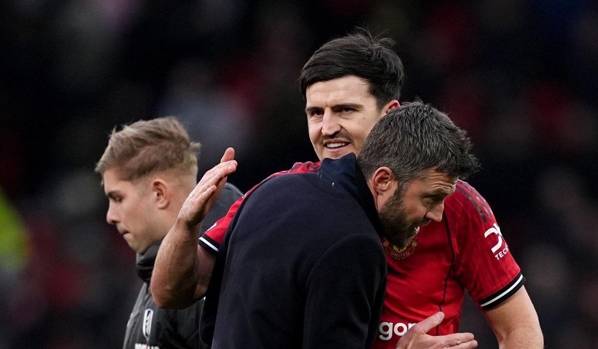 كاريك: أرغب في بقاء ماجواير مع مان يونايتد