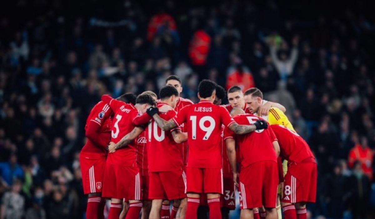 نوتنجهام يهادي آرسنال بعد تعطيله لمان سيتي