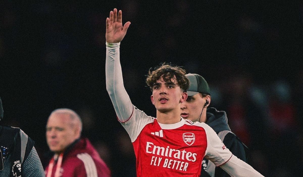 آرسنال يتخطى إيفرتون بصعوبة ويعزز صدارته للبريميرليج