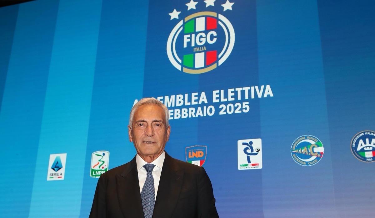رسميا: إستقالة رئيس الإتحاد الإيطالي لكرة القدم