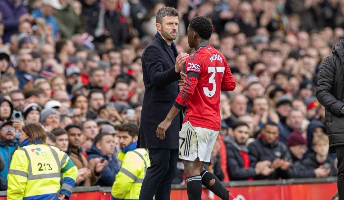 كاريك: متفائلون بشأن التجديد لماينو والأمور قاربت على الحسم