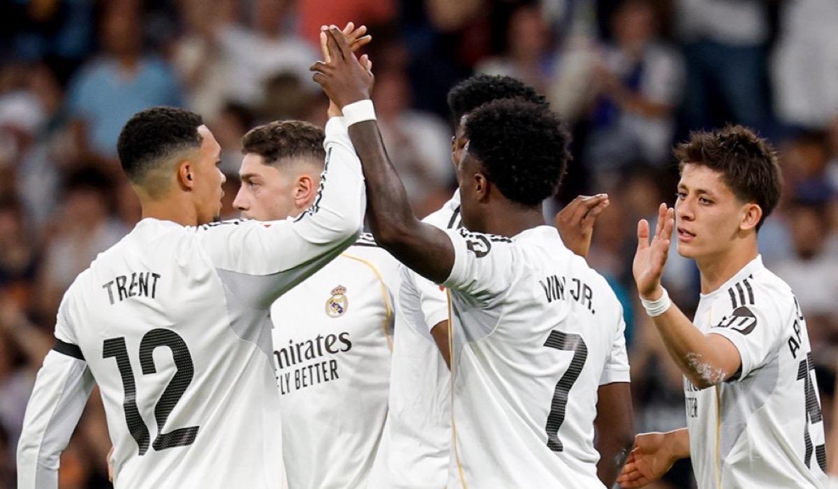 ريال مدريد يعبر فخ ألافيس بثنائية مبابي وفينيسيوس